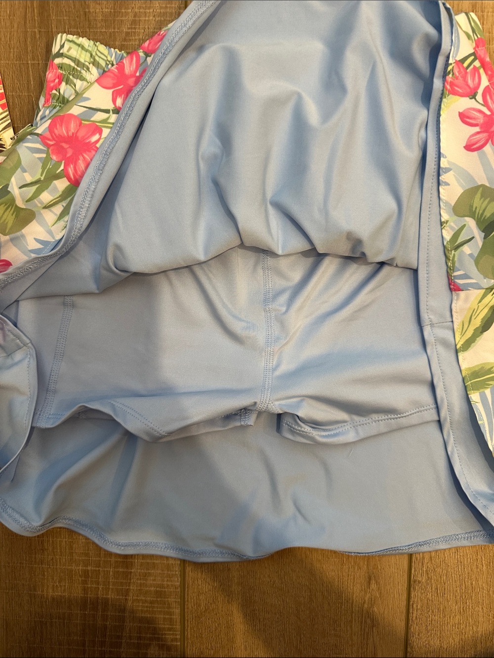 Tommy Bahama Tropical Green and Blue Leaf Print - Picture 7 of 7